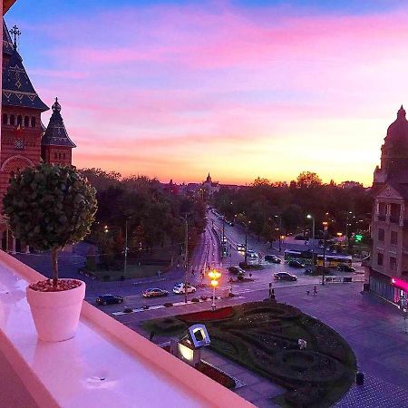 Ultracentral Apt With City Center View - Smart Tv - Ac Timisoara Ngoại thất bức ảnh